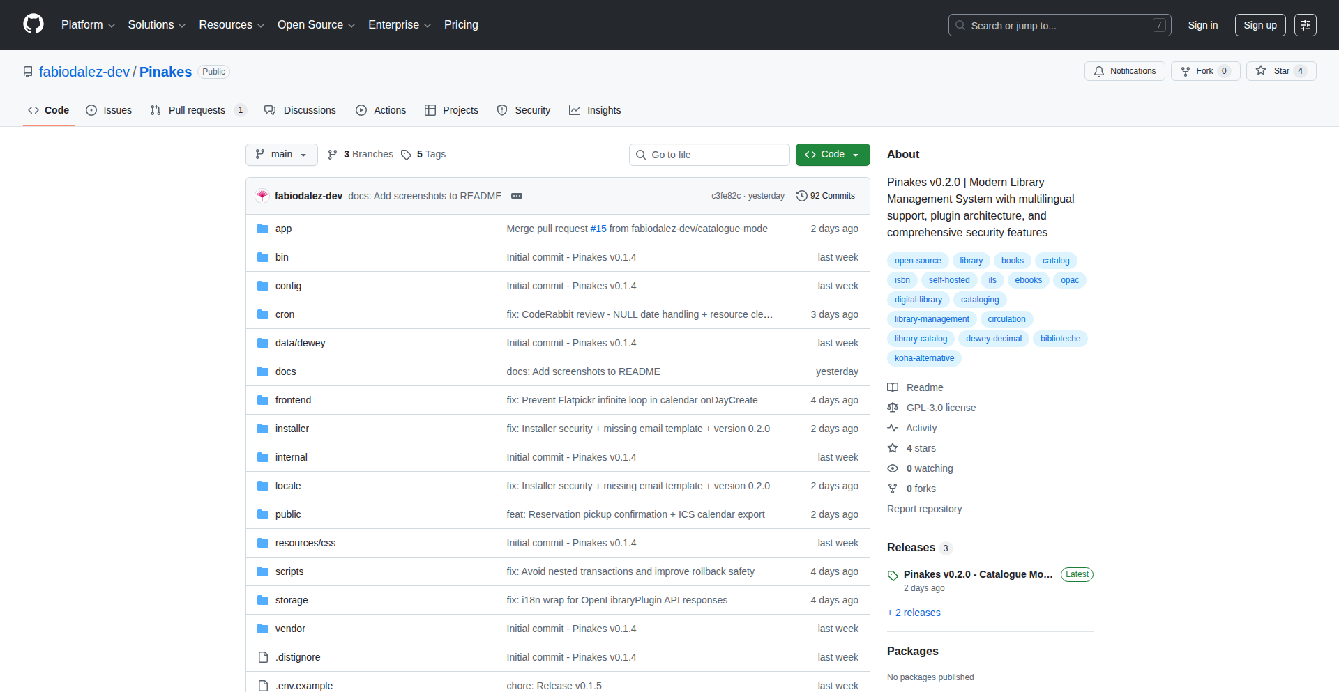 Pinakes：开源数字馆藏管家